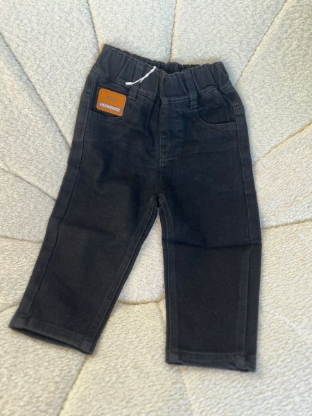 جينز اسود Boss