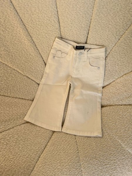 بنطلون جينز بناتي ابيض اجر عريضة