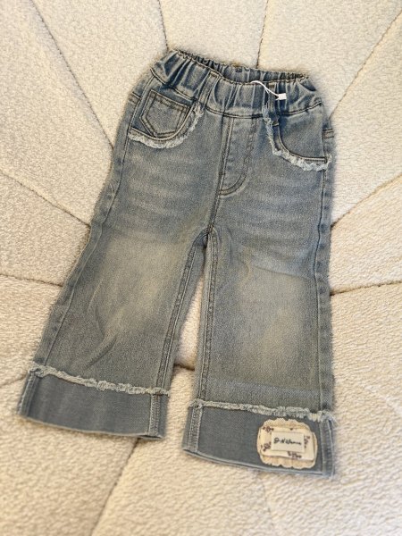 جينز بناتي اجر عريضة