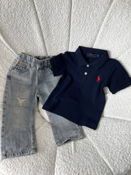 طقم بلوزة بولو وبنطلون جينز