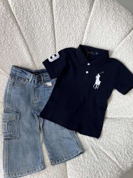 طقم بلوزة بولو وبنطلون جينز
