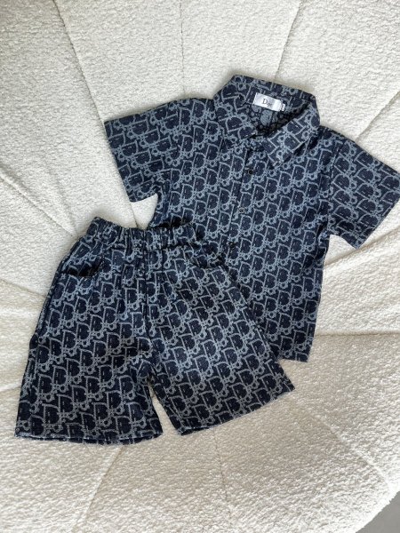 طقم ولادي ديور