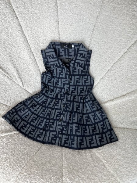 فستان فندي كَت