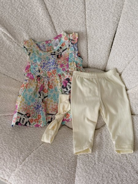 طقم بناتي مع بندانه