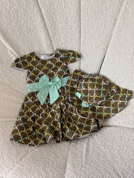 فستان مميز مع طاقيه