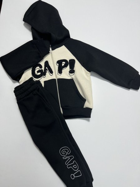 بدله عملي GAPY شتوي مبطن مع سحاب