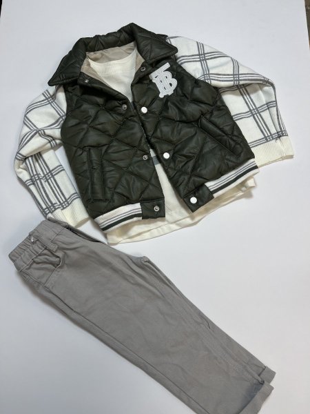 طقم ولادي ڤيست 3 قطع