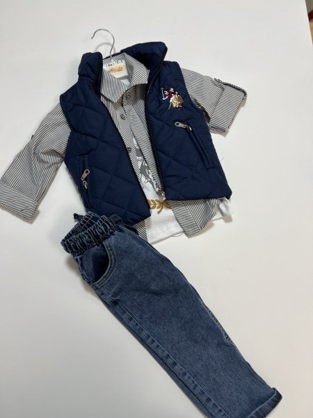 طقم ولادي مميز 4 قطع